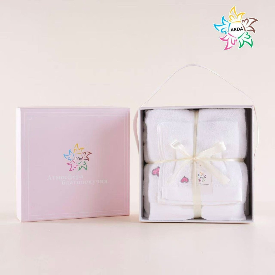 полотенца для ванной,полотенец набор,полотенца махровая,комплект полотенец,полотенца с вышивкой