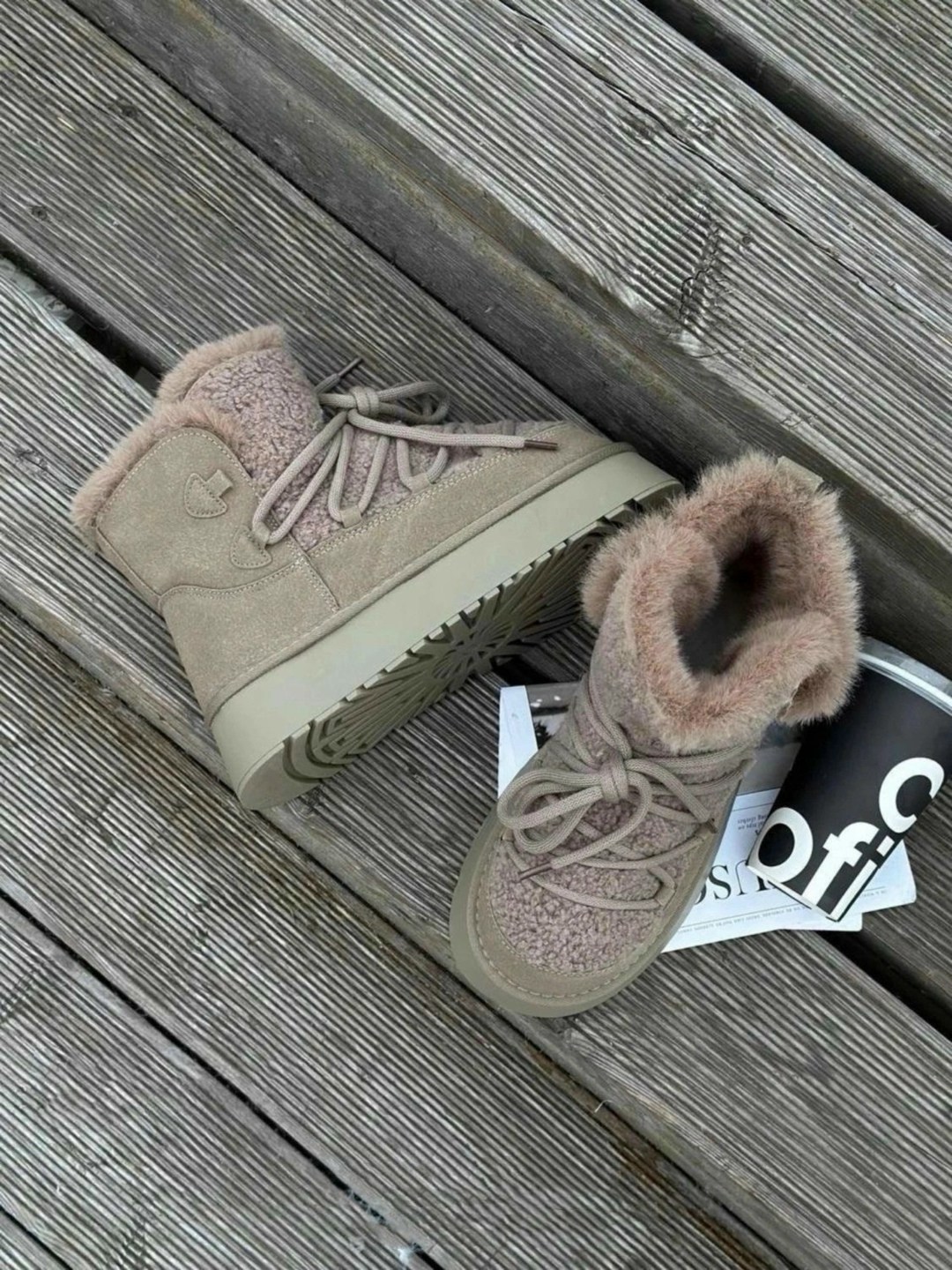 ,короткие угги луноходы женские на платформе со шнурками,ботинки угги зимние натуральные на меху и платформе,угги ботинки зимние натуральная замша с мехом на платформе,угги замш