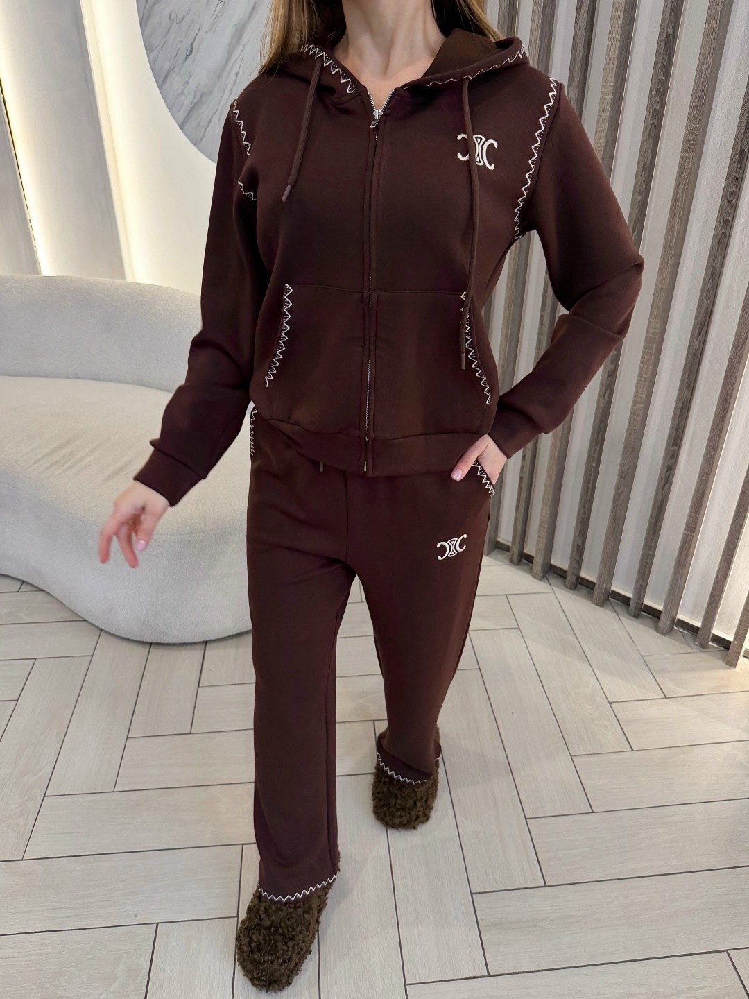 спортивный костюм женский,спортивный костюм,женский костюм,костюм коричневый,костюм двойка женский