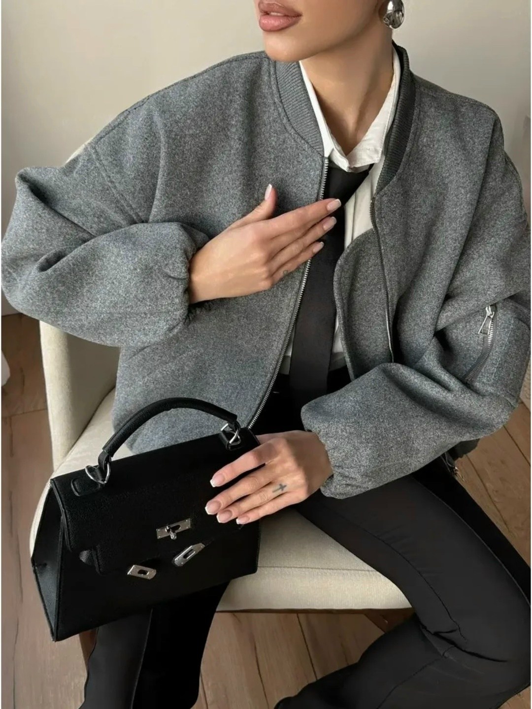 куртка бомбер оверсайз осенняя утепленная fashionboom,куртка бомбер оверсайз,бомбер оверсайз осенний,куртка-бомбер оверсайз из пальтовой ткани zarina,куртка-бомбер оверсайз из пальтовой ткани