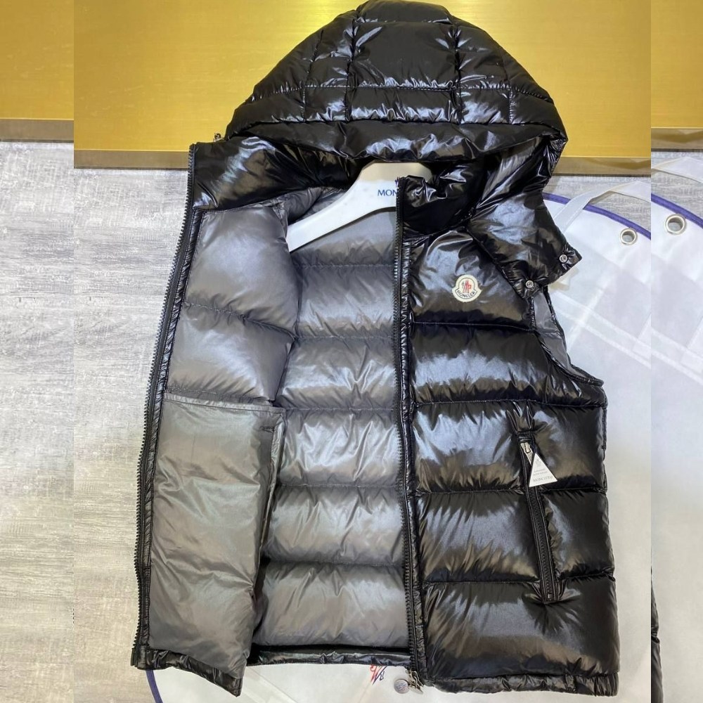 жилетка монклер,жилетка moncler,жилет moncler,жилетка монклер женская,женская жилетка moncler bormes натуральный пух