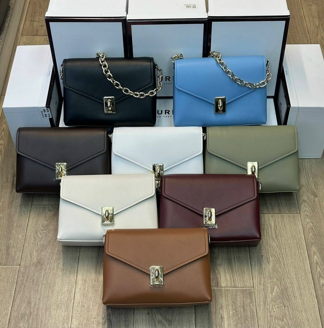 женская сумка furla,сумка фурла,furla голубая сумка,сумка furla,женская сумка