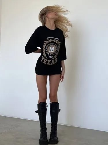 футболки женская,базовая футболка женская,футболки женские с принтом,футболки оверсайз с принтами,футболки для женщин