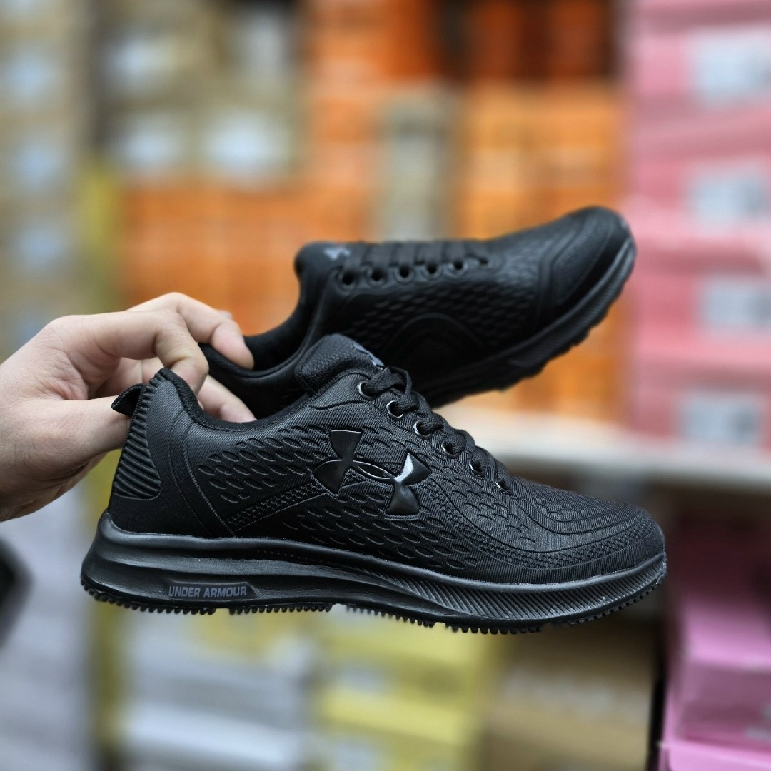 ,мужские кроссовки,under armour кроссовки, спортивная,кроссовки черные