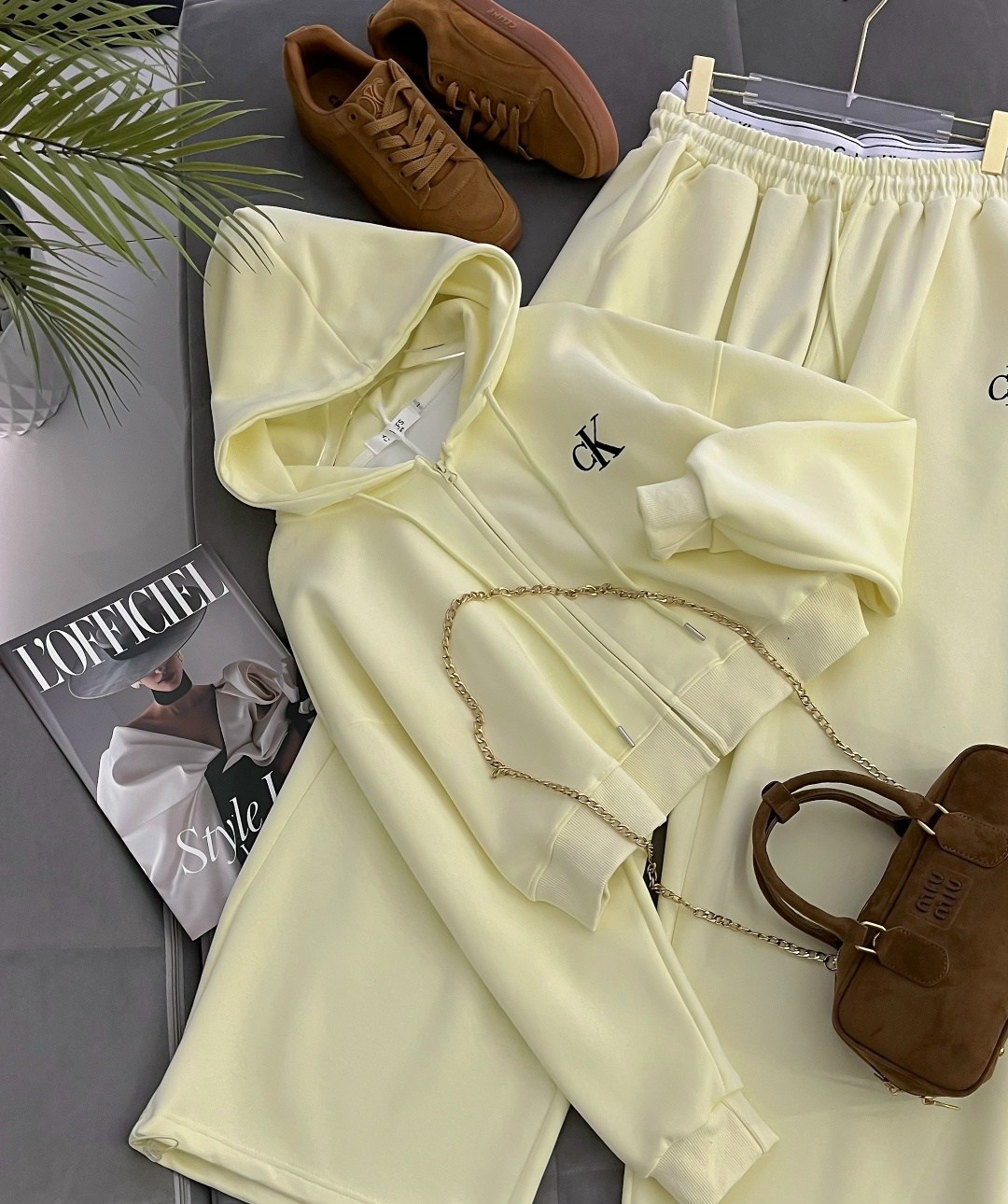 спортивные костюмы двойка,спортивный костюм двойка sporty&rich w suits,спортивный костюм,спортивные костюмы на флисе,костюм на флисе