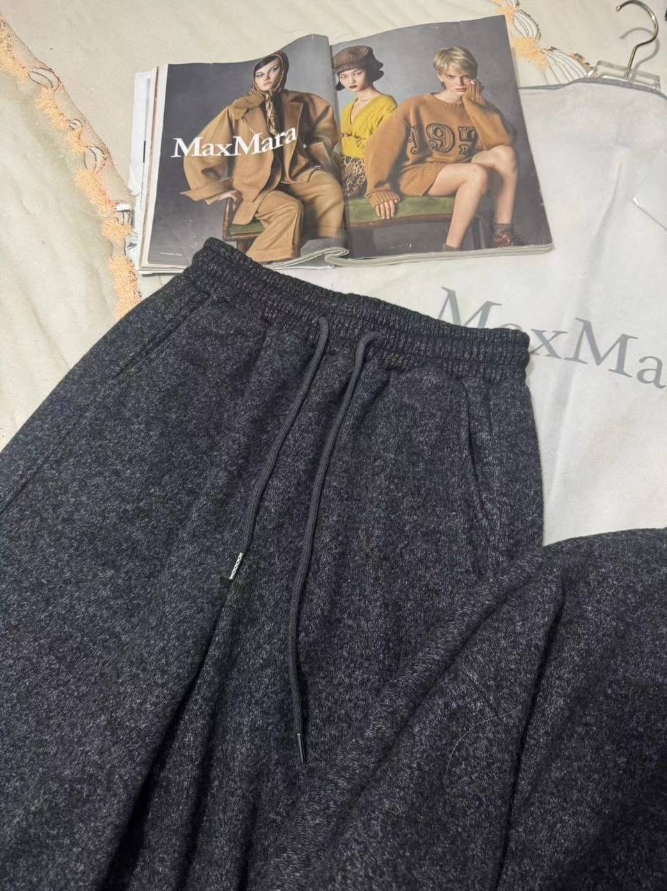 кашемировый костюм brunello cucinelli р.40-44,кашемировый костюм loro piana,костюм brunello cucinelli,брючный кашемировый костюм loro piana,трикотажные костюмы