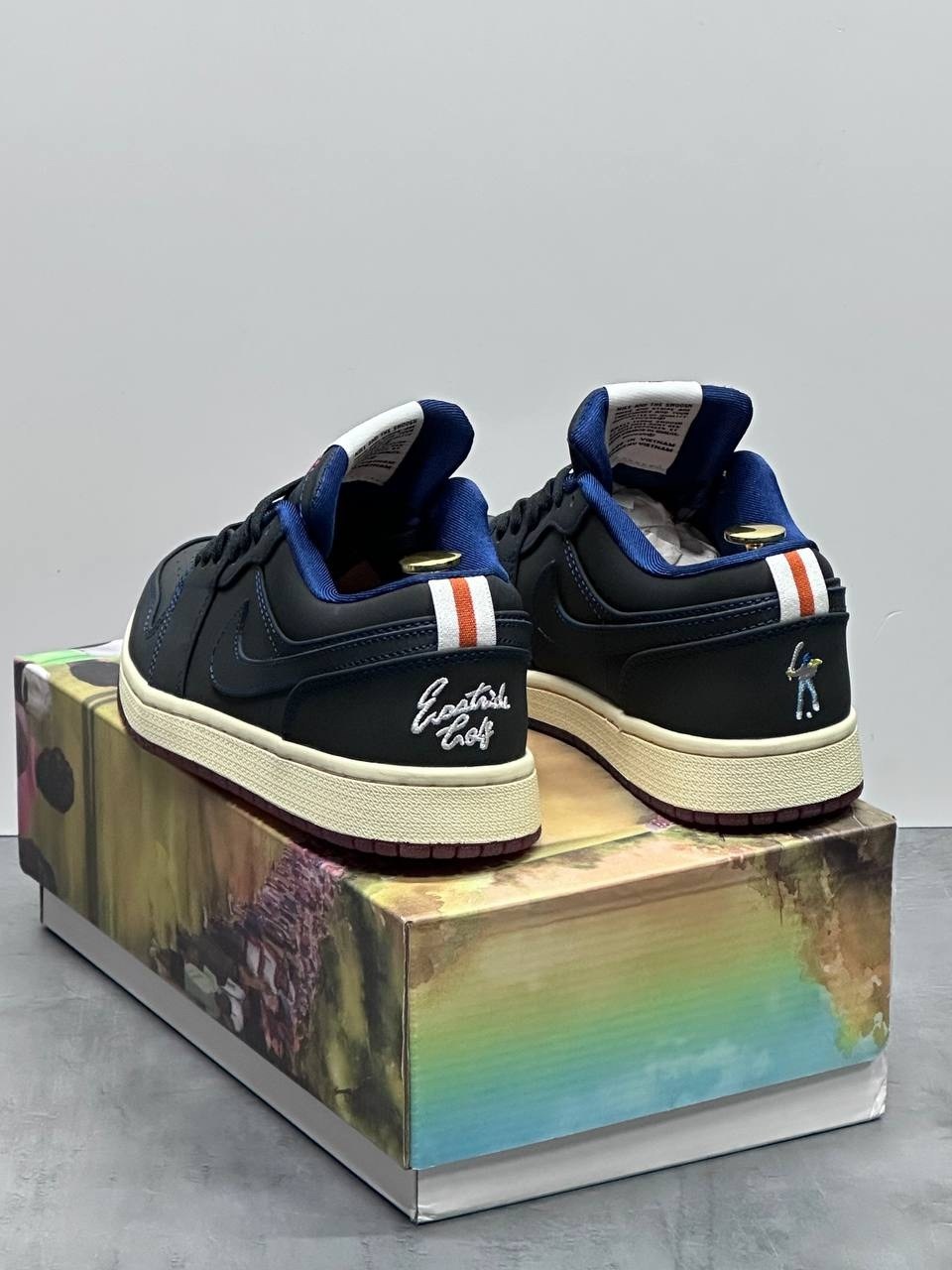 air jordan low midnight navy eastside golf,кроссовки jordan,nike air jordan 1 low,nike air jordan 1 low sb midnight navy,кроссовки