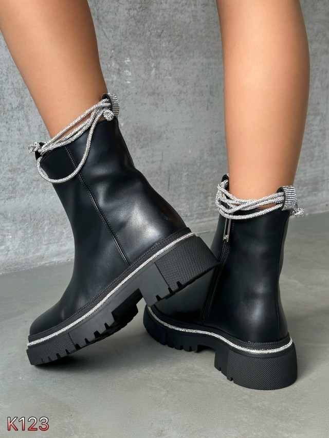 ботинки челcи демисезонные,ботинки женские,,модели ботинок, женская