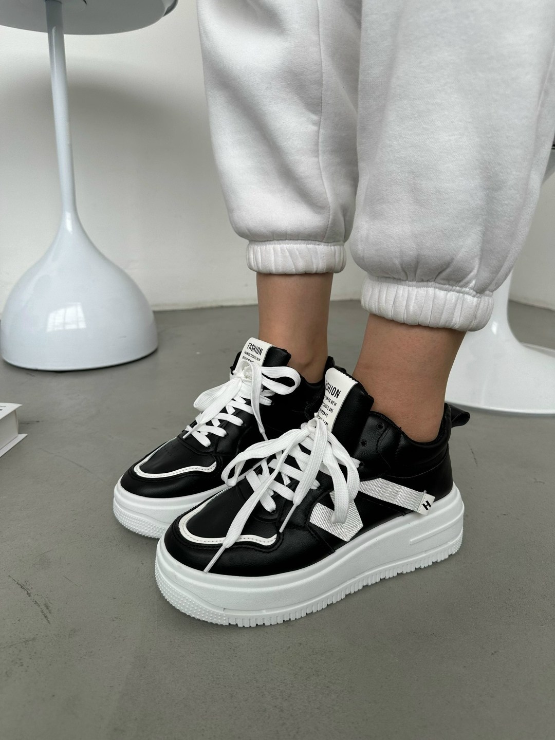 ,кроссовки женскиe,кроссовки черные,кеды женски,кеды на платформе кроссовки