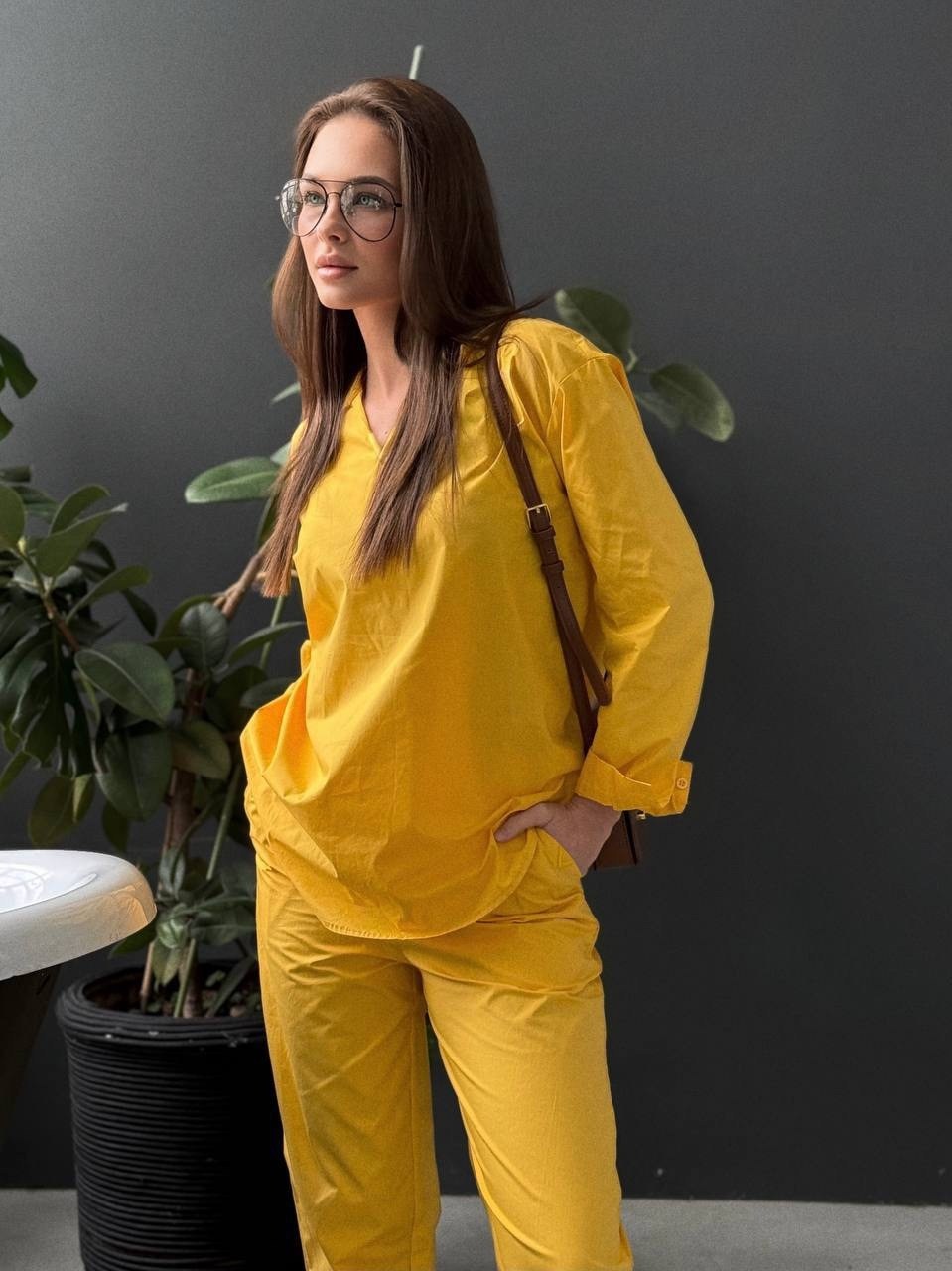 брючный костюм в пижамном стиле,костюм в пижамном стиле,стильные женские костюмы,костюм в пижамном стиле хлопок,женские брючные костюмы