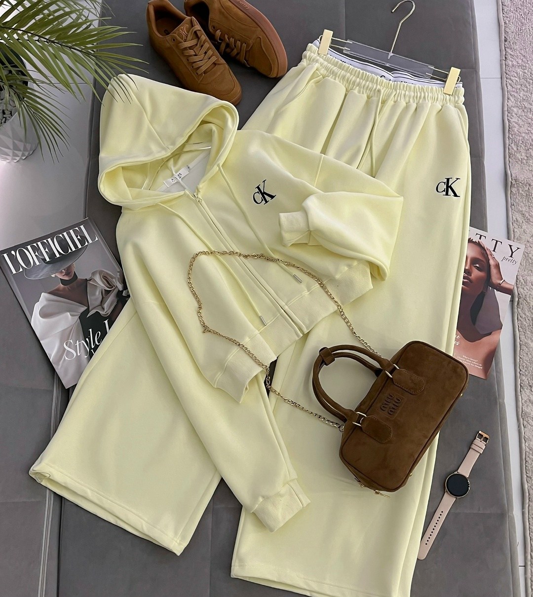 спортивные костюмы двойка,спортивный костюм двойка sporty&rich w suits,спортивный костюм,спортивные костюмы на флисе,костюм на флисе