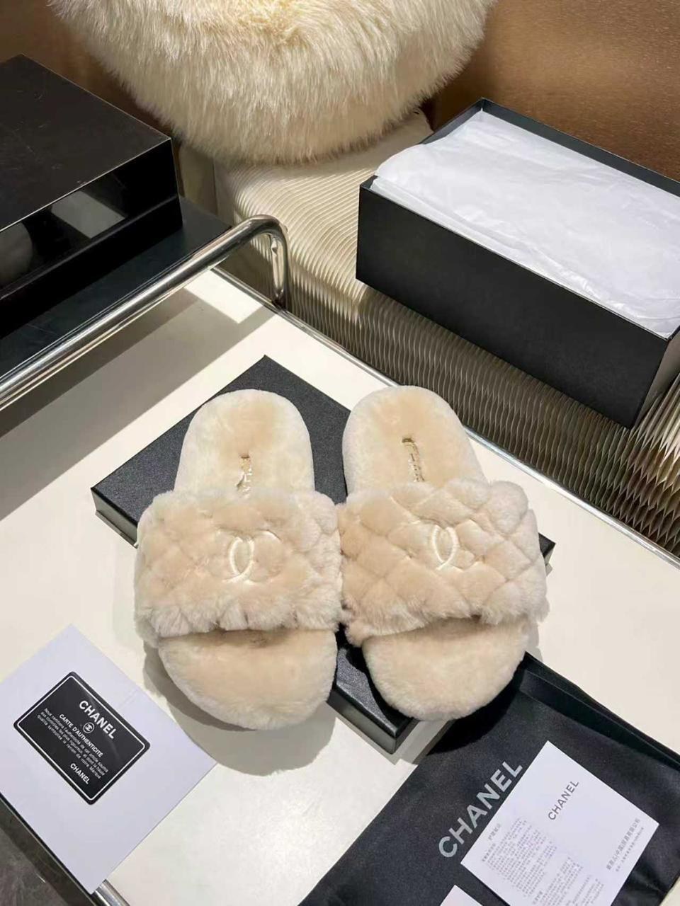 меховые тапочки,женские меховые тапочки,тапочки домашние женские меховые,домашние тапочки женские,домашние меховые тапочки