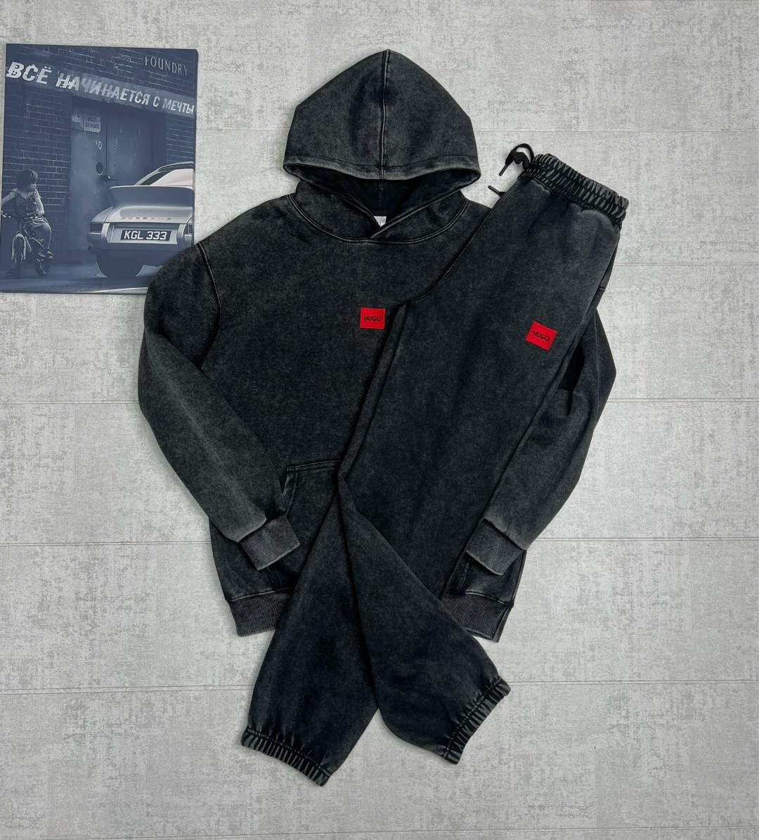 спортивный костюм hugo boss,спортивный костюм hugo,мужской спортивный костюм,спортивный костюм,спортивные костюмы на флисе