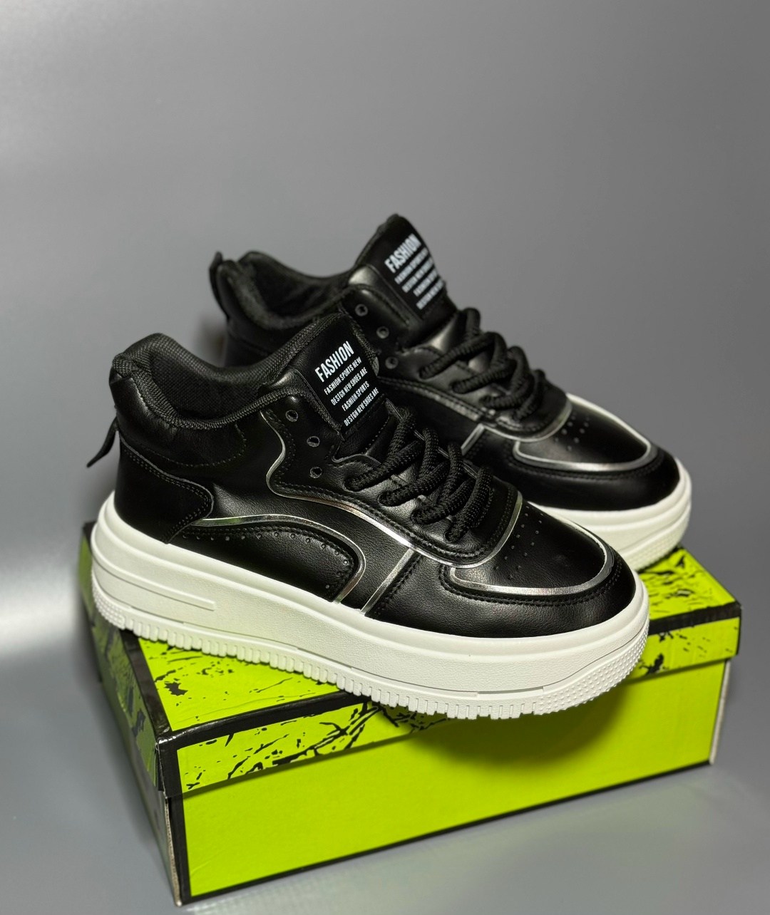 кроссовки женскиe,модные кроссовки,кроссовки для женщин,кроссовки на толстой подошве,повседневные кроссовки