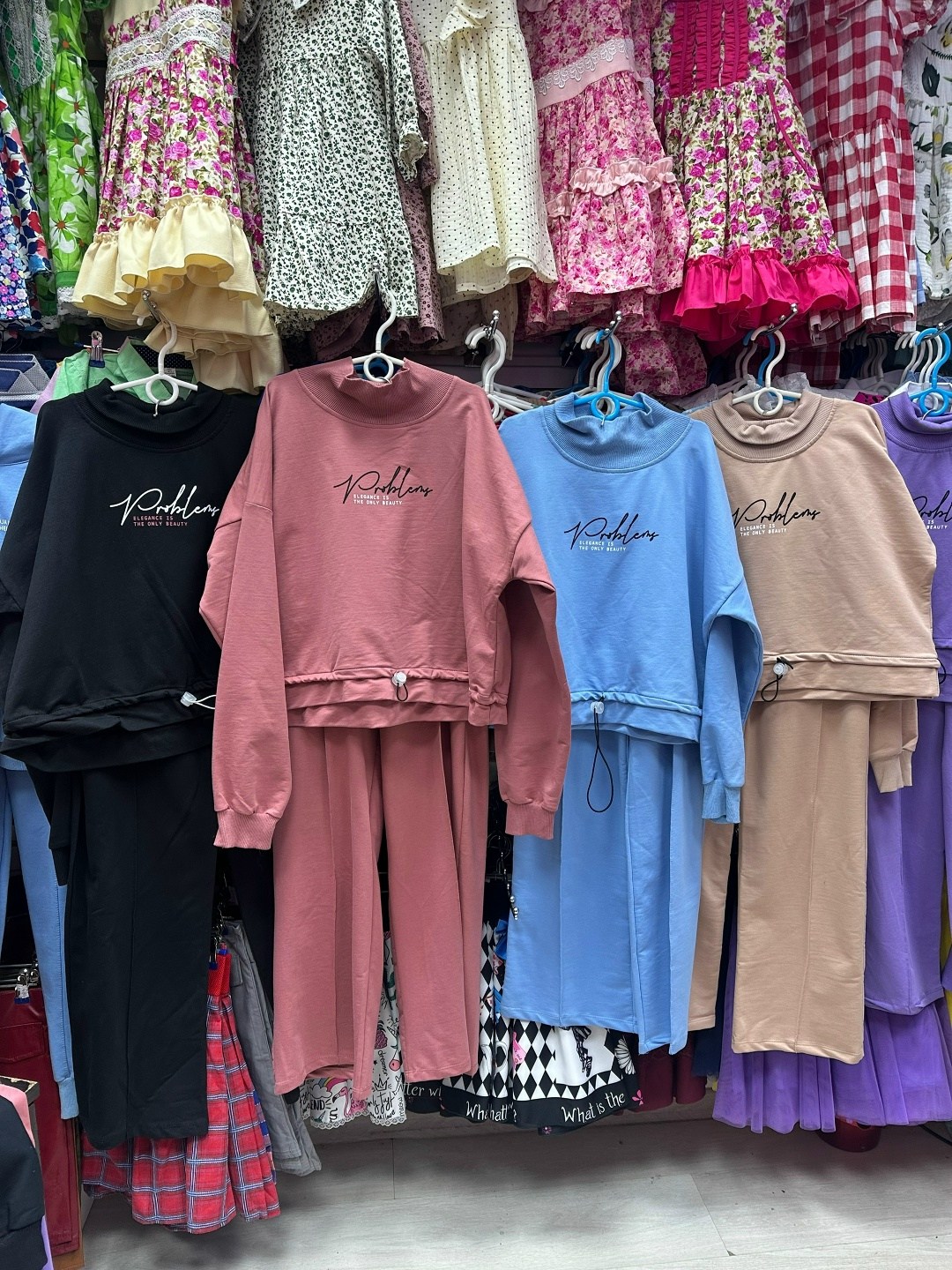 костюм для девочек,спортивные костюмы женские,женские костюмы,женская одежда ,детские костюмы