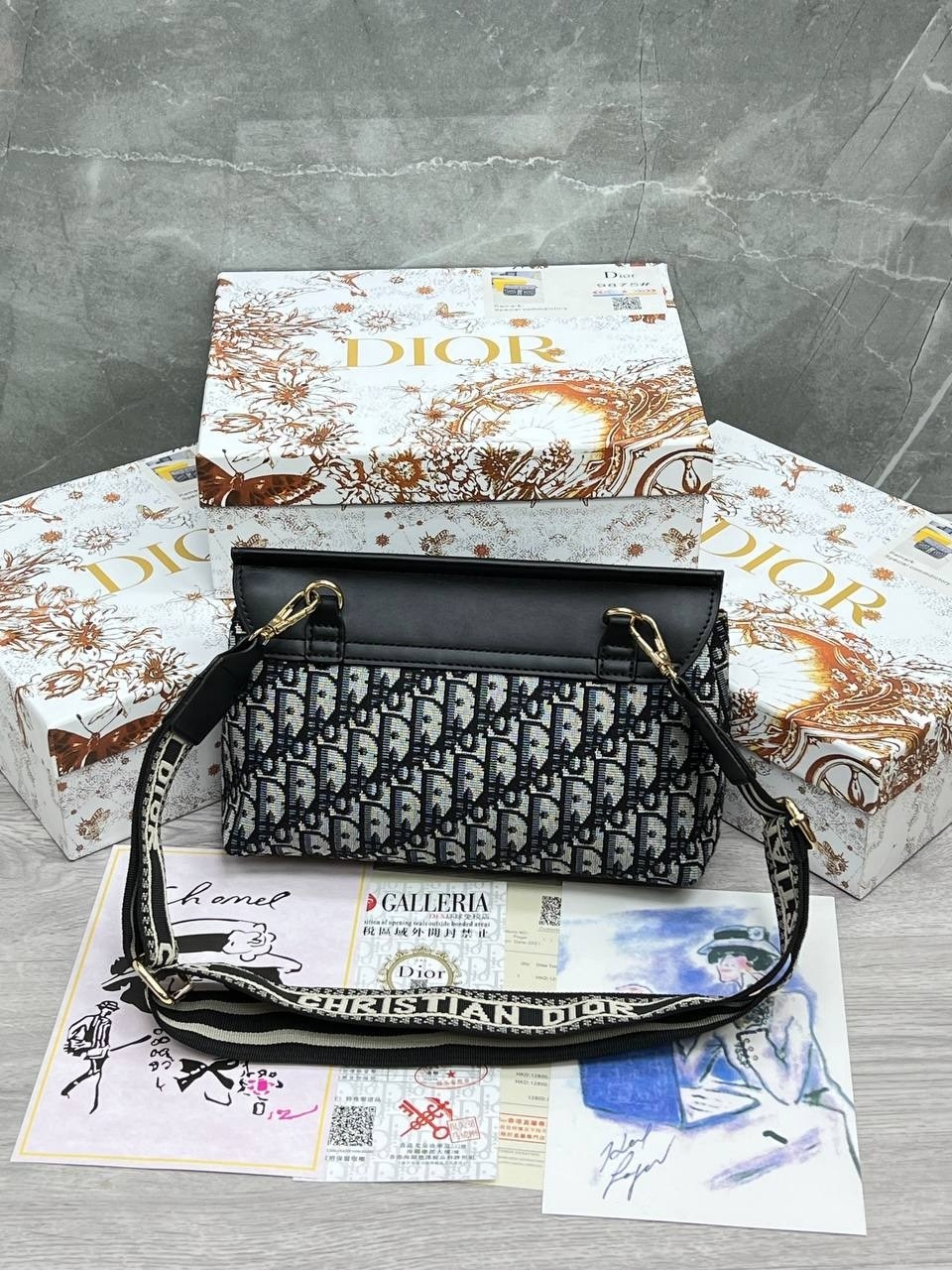 сумка dior,диор сумка,сумка через плечо dior,сумка кристиан диор,сумка диор оригинал