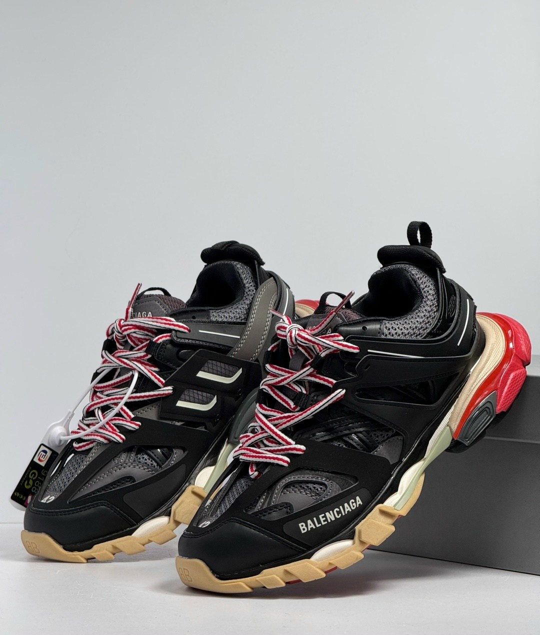 кроссовки balenciaga,кроссовки balenciaga track,кроссовки женские balenciaga,кроссовки balenciaga wmns track trainer 'black red',кроссовки balenciaga track trainer black red