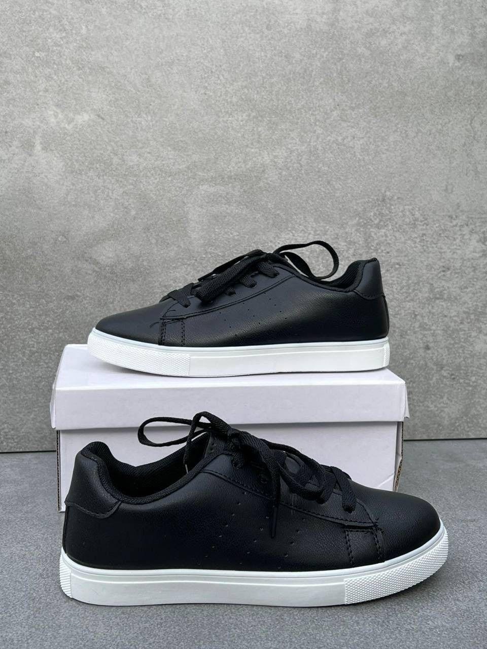 ,кеды адидас ориджиналс,adidas stan smith,адидас stan smith черные с белой подошвой,adidas originals stan smith