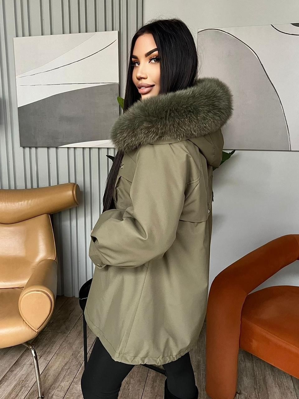 женская парка,пуховик с натуральным мехом,парка с мехом,парка зимняя,зеленая парка с мехом