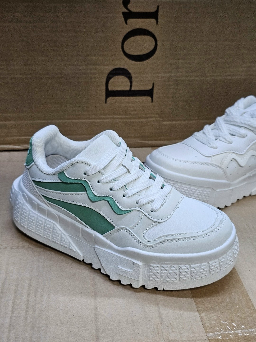 кроссовки женские,кроссовки женские белые,белые кроссовки,кроссовки на платформе,женские кроссовки на платформе