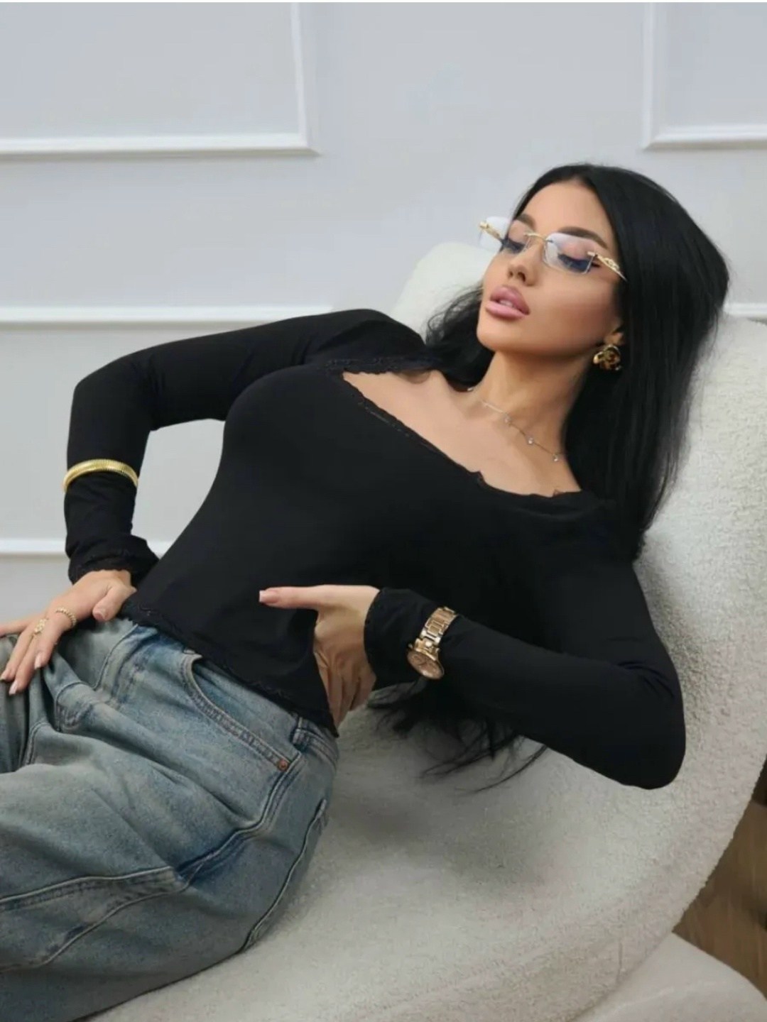 ,платье женское,модель брюнетка,платье