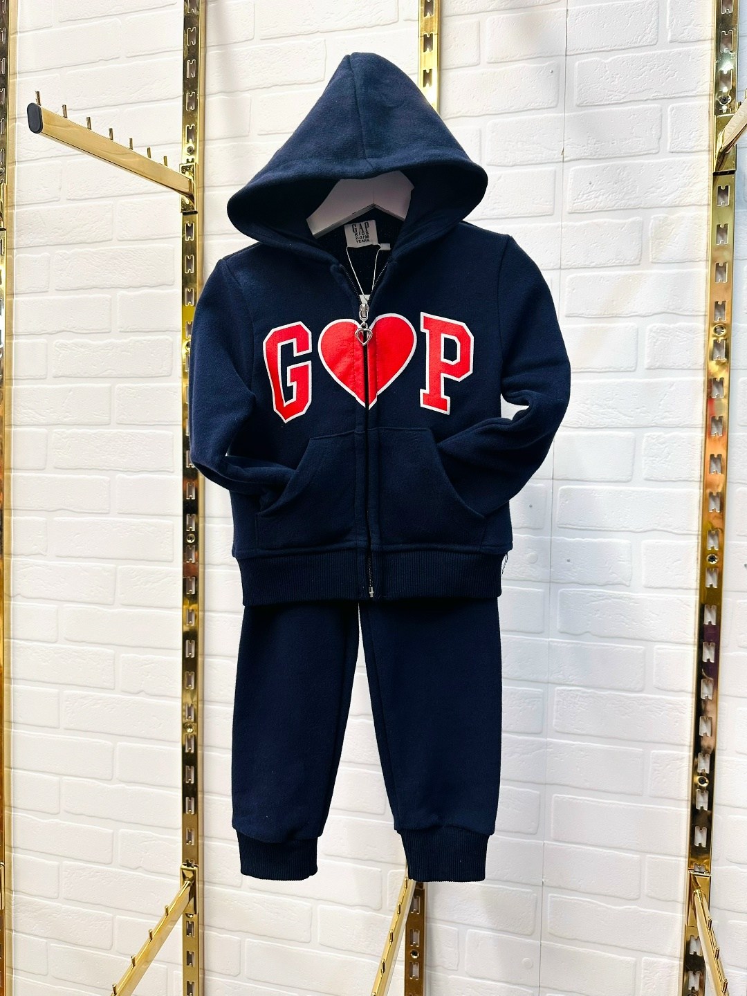 костюм спортивный велюровый,велюровый костюм для девочки,велюровые костюмы для детей,бархатные костюмы детские,велюровые костюмы