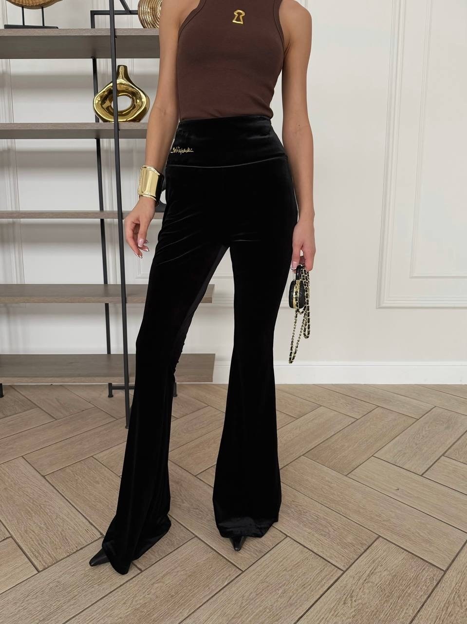 shein allurite брюки-клеш с высокой талией из бархата,брюки-клёш с высокой талией из бархата,бархатные брюки-клеш с высокой талией,бархатные брюки,брюки клеш