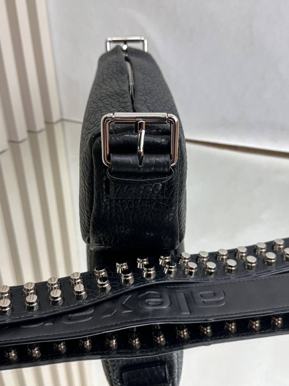 сумка с цепочкой,женская сумка,сумка через плечо в стиле,женская сумка через плечо с цепочкой,модная сумка