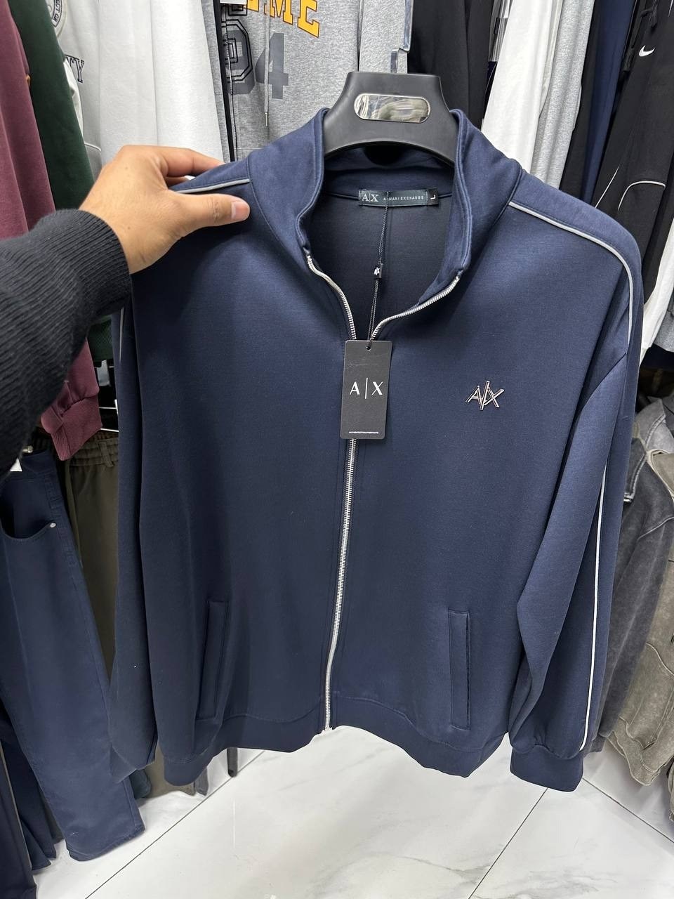 мужская толстовка armani exchange,armani exchange armani,толстовка armani exchange,свитшот armani exchange женский,спортивный костюм armani exchange