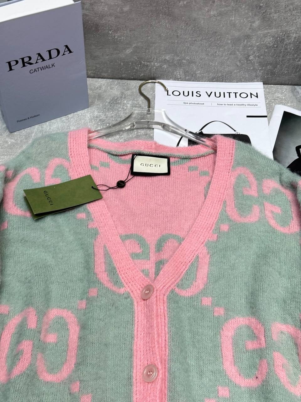 кардиган gucci,кардиган гуччи зеленый,кардиган гуччи,кардиган,кардиган с узорами