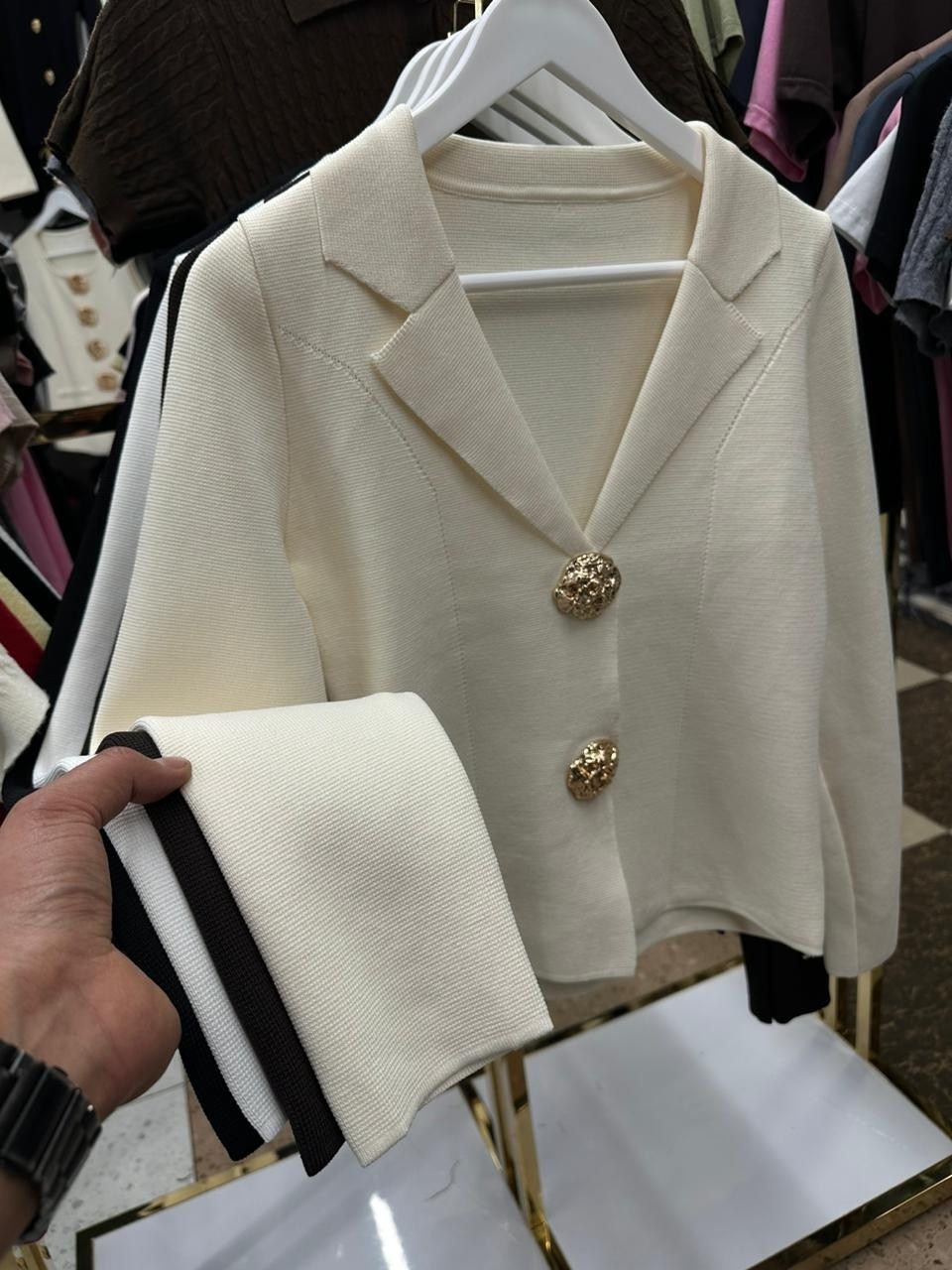 кардиган,кардиган на пуговицах,женский кардиган,вязаный кардиган,короткий кардиган