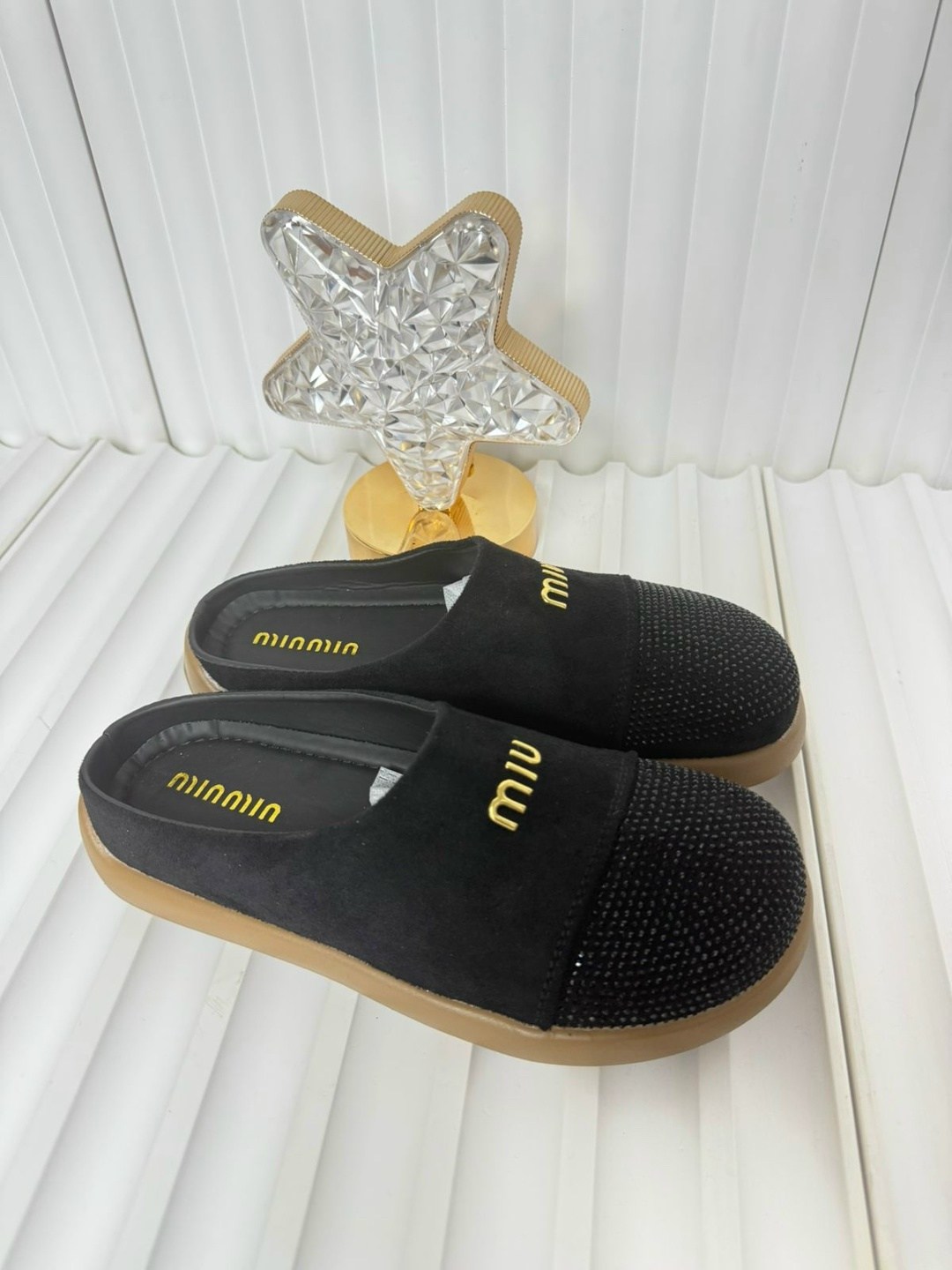 женские блестящие туфли на плоской подошве,,лоферы со стразами женские,лоферы женские блестящие,слипоны с блестками