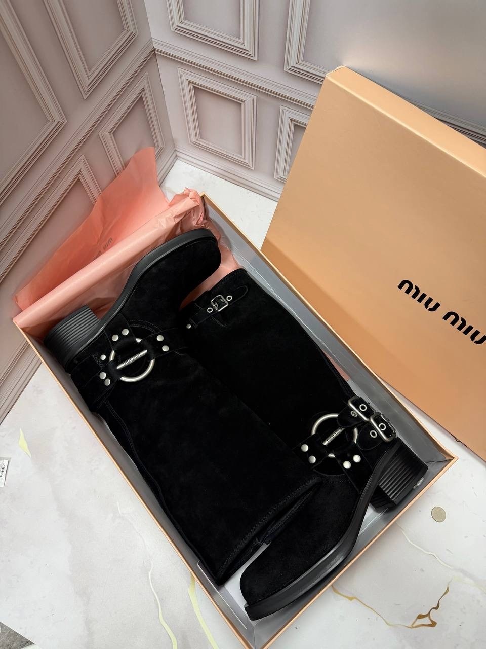 женские сапоги,,сапоги miu miu,сапоги miu,сапоги из замши