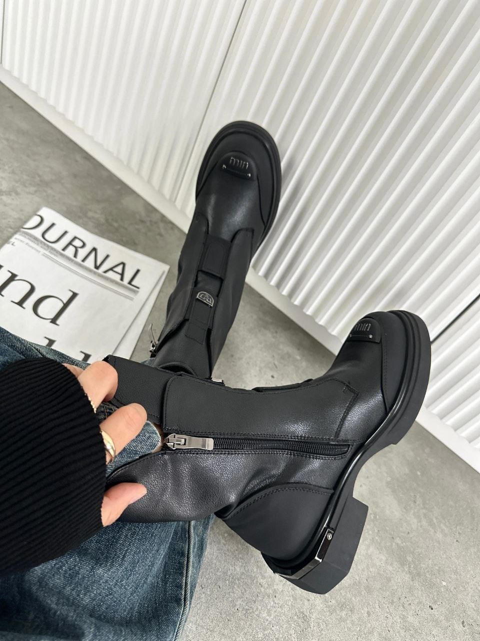 ботинки женские,,женская ,высокие ботинки,ботинка