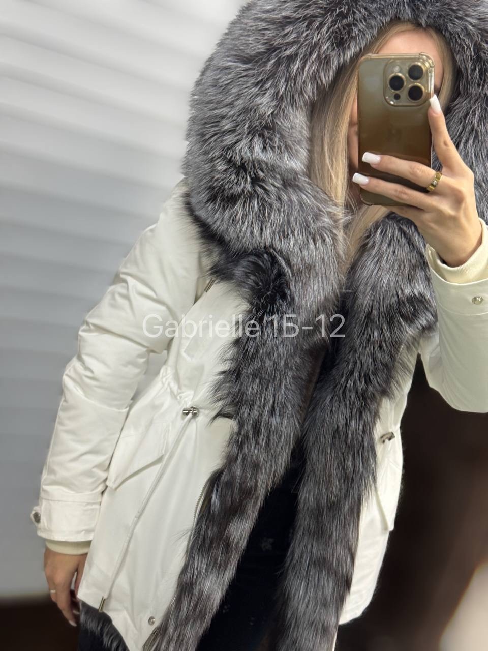 парки с чернобуркой,парки с чернобуркой женские,парка с мехом чернобурки,парка с натуральным мехом чернобурки,парка с чернобуркой