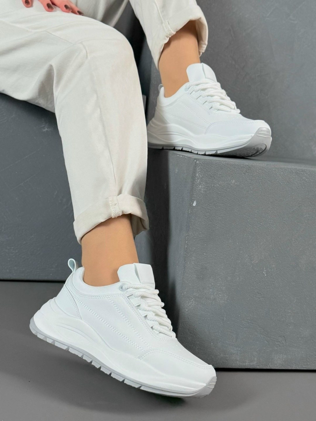 кроссовки женскиe,,кроссовки женские белые,белые кроссовки,кроссовки женские кожаные