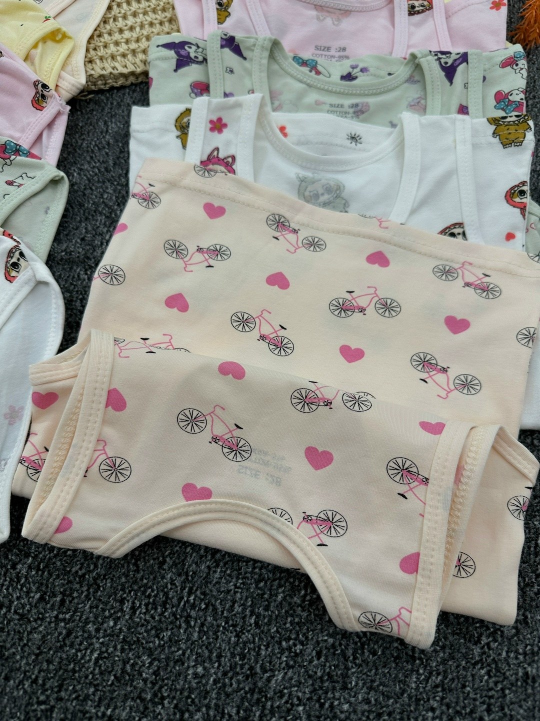 комплект детский девочка (майка, трусы) № uz025,комплект нижнего белья для девочек,комплект детского нижнего белья,белье детское комплект,детское нижнее белье