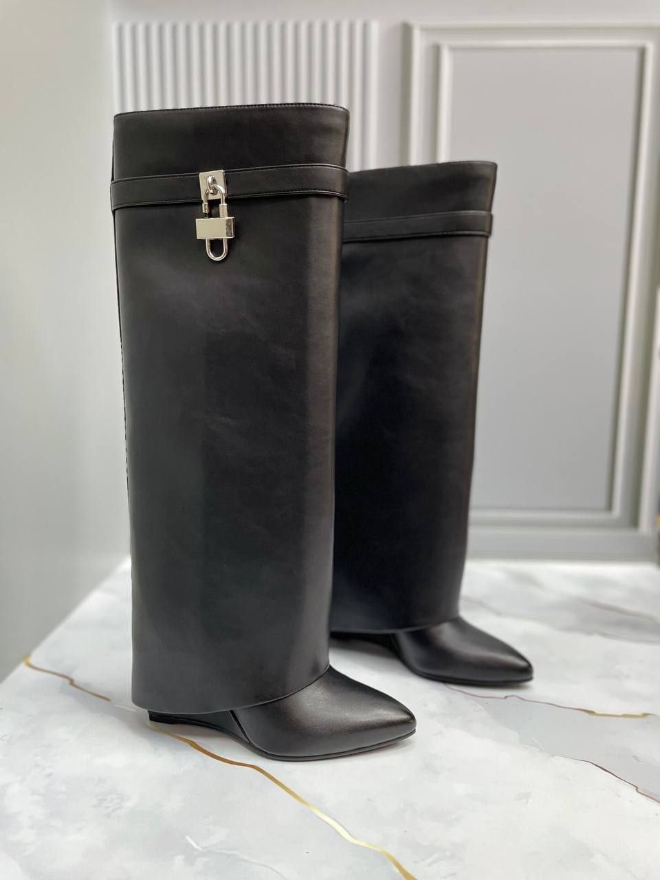 сапоги на танкетке в стиле givenchy,,сапоги givenchy,сапоги живанши шаркс,сапоги на танкетке в стиле givenchy арт с53-1