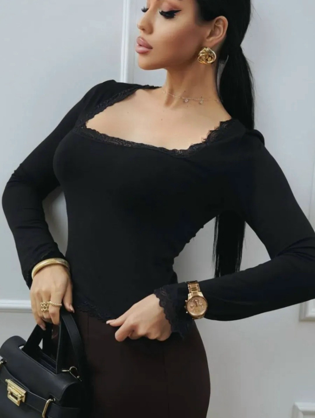 ,платье женское,модель брюнетка,платье