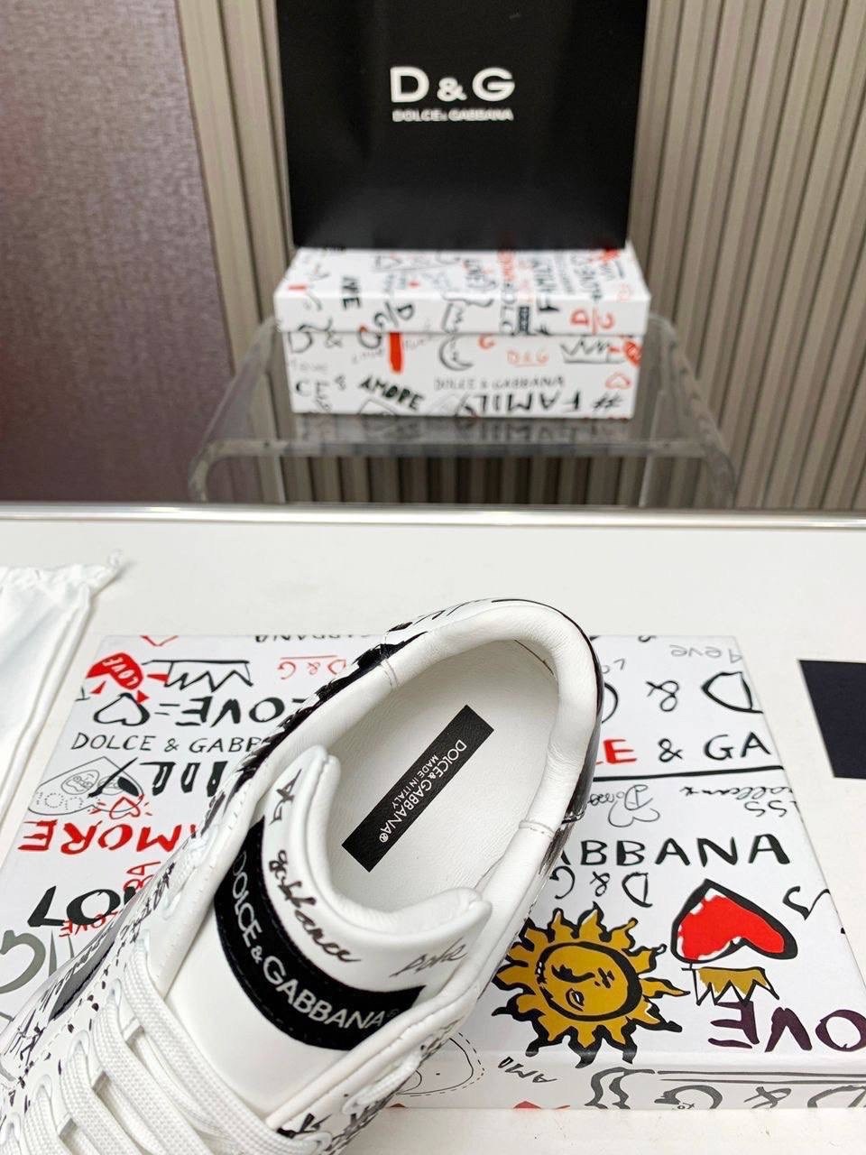 кеды дольче габбана мужские реплика,кеды dolce gabbana,кроссовки dolce gabbana,dolce gabbana кроссовки мужские,кроссовки dolce gabbana женские