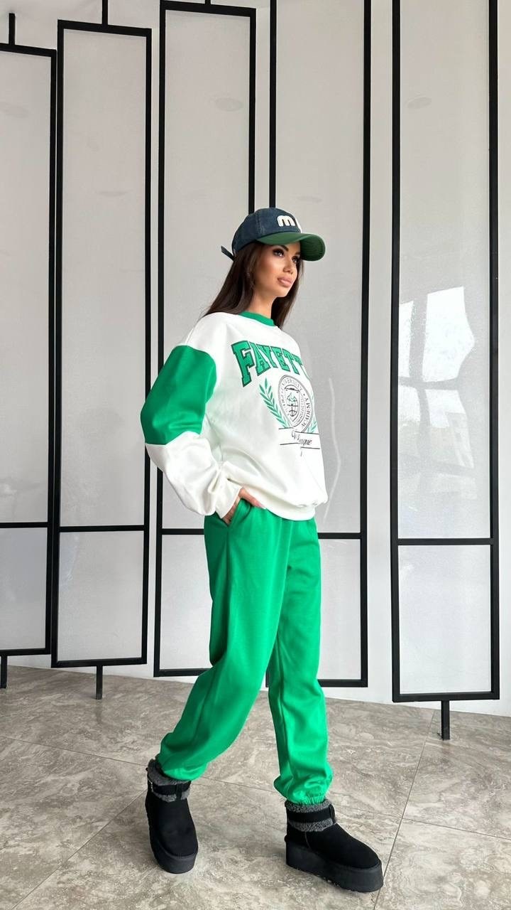 женский свободный спортивный костюм зеленого и белого цвета с принтом brooklyn,спортивный костюм летний kenzil,спортивный костюм,костюм женский,костюм спортивный женский