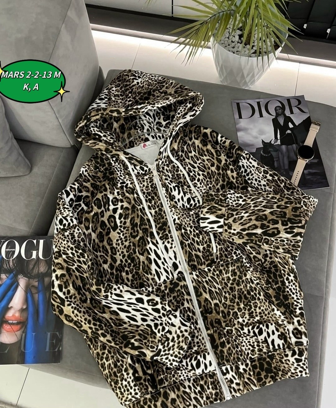 куртка бомбер,женская куртка,женская кофта,куртка,куртка с капюшоном