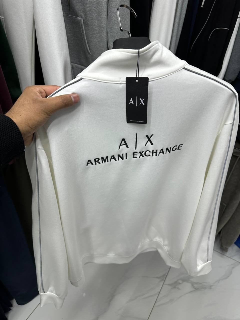 мужская толстовка armani exchange,armani exchange armani,толстовка armani exchange,свитшот armani exchange женский,спортивный костюм armani exchange