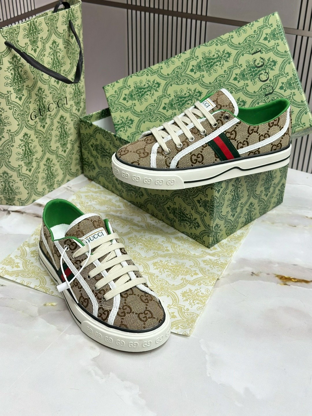 кеды гуччи,кроссовки женские gucci,кроссовки gucci,кеды gucci,