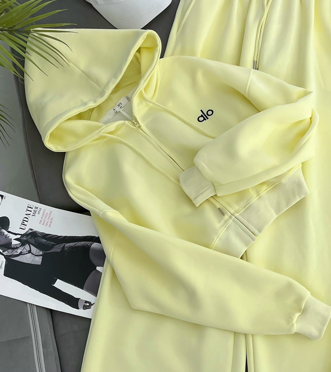 cпортивный костюм женский на флисе,костюм спортивный женский,костюм на флисе,спортивный костюм,спортивные костюмы на флисе