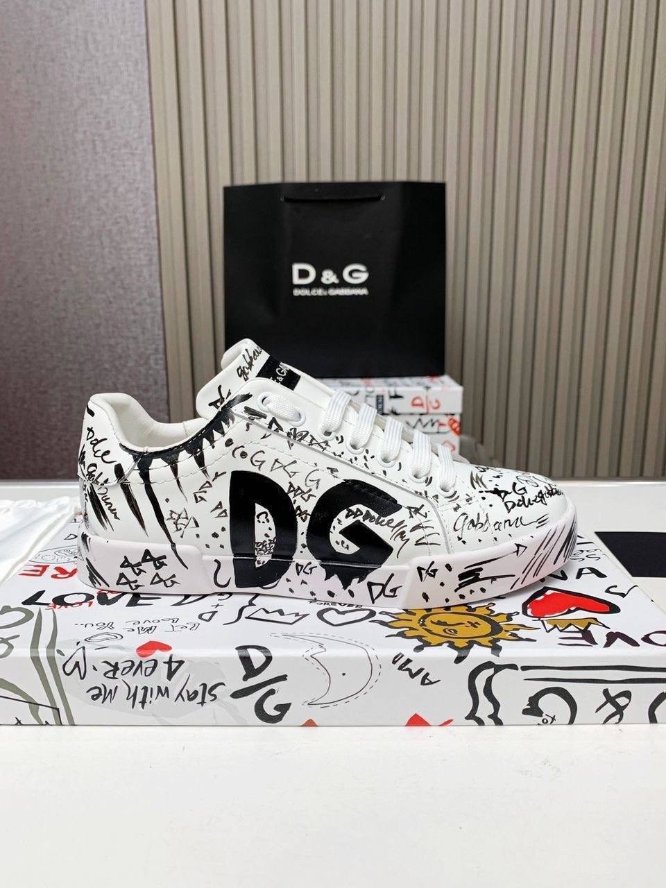 кеды дольче габбана мужские реплика,кеды dolce gabbana,кроссовки dolce gabbana,dolce gabbana кроссовки мужские,кроссовки dolce gabbana женские