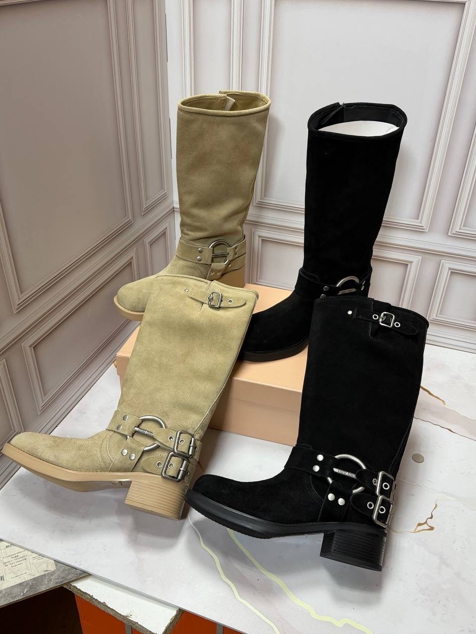 женские сапоги,,сапоги miu miu,сапоги miu,сапоги из замши