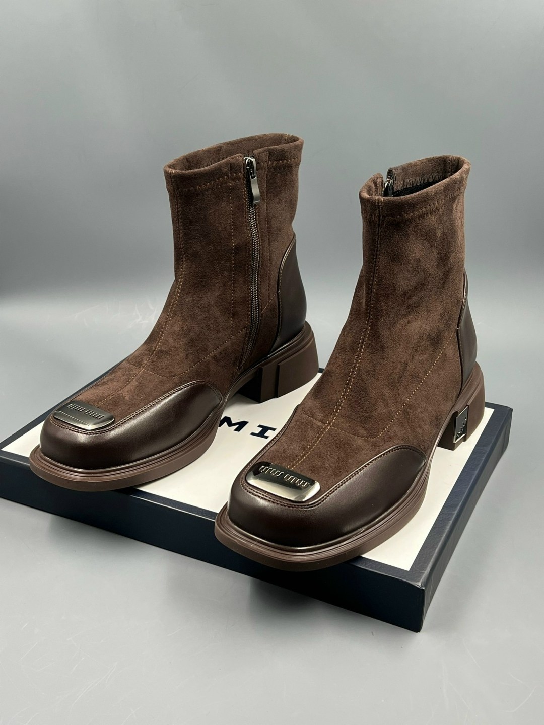 ,замшевые ботинки,модные ботинки,женские ботинки,женская