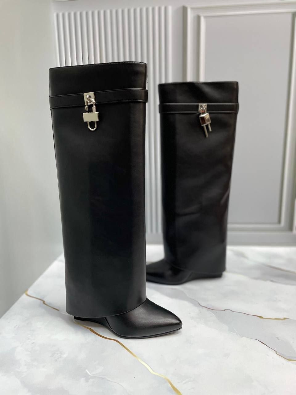 сапоги на танкетке в стиле givenchy,,сапоги givenchy,сапоги живанши шаркс,сапоги на танкетке в стиле givenchy арт с53-1