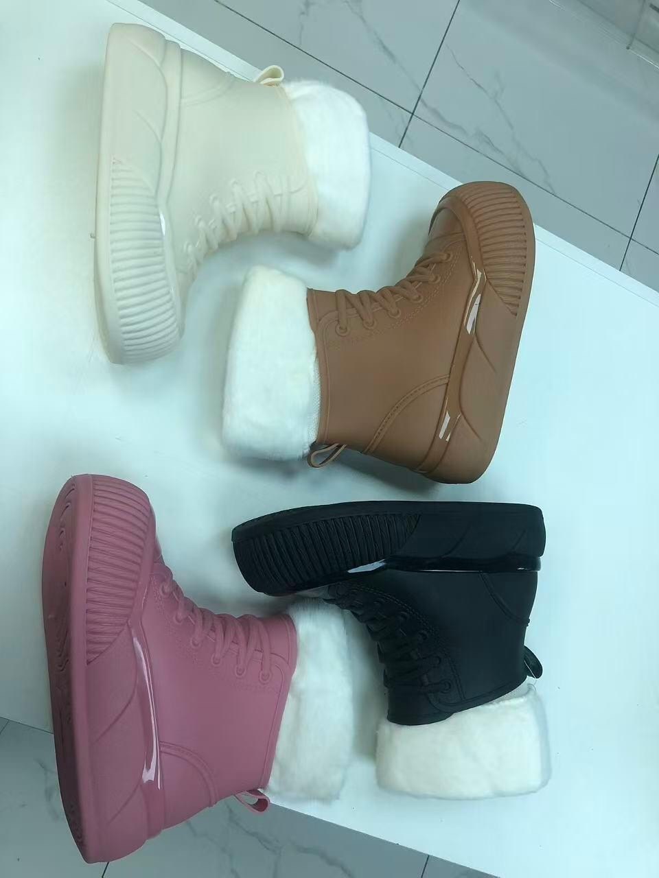 сапожки,,дутики женские,женская зимняя ,зимняя